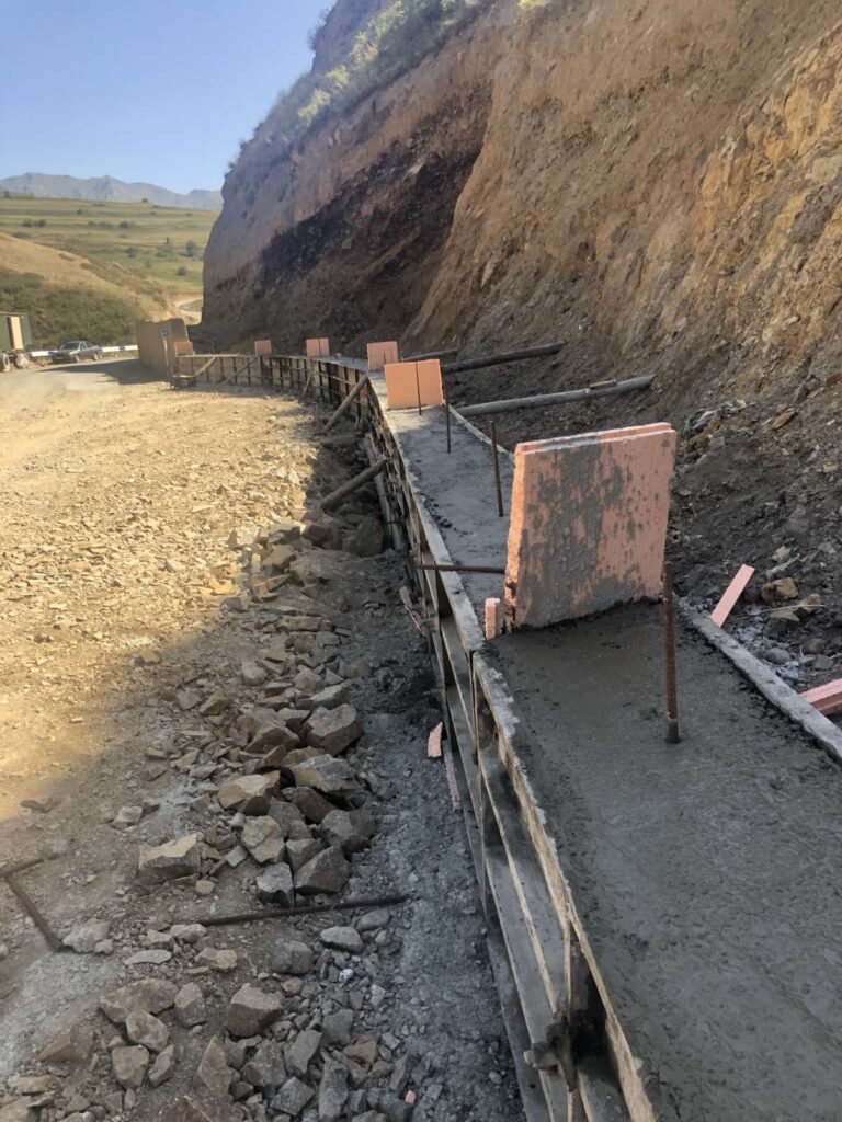 0-02-05-b7110acd1acc6af186fa4e0dd34b3cc5fbf61fee22c4041ae235e2ac86461d98_7f7cb2d023509365