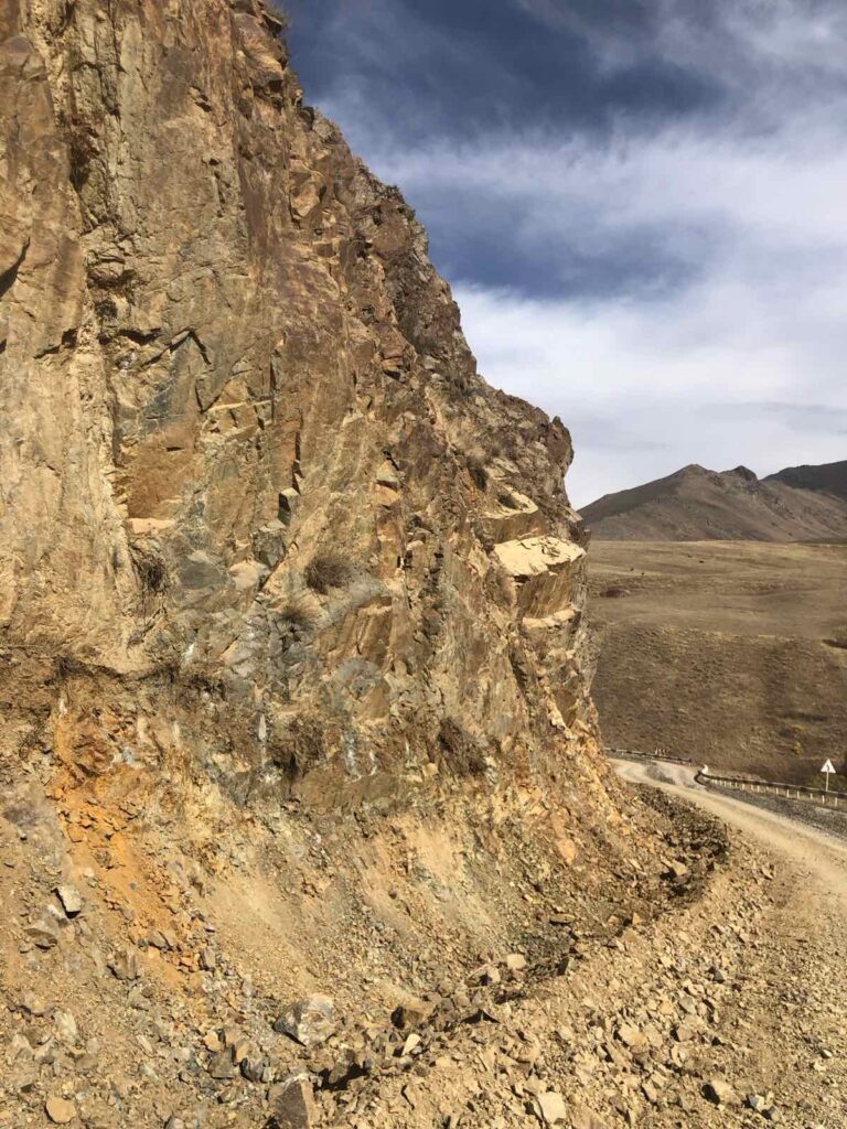 0-02-05-cf713186ecdaf6cb0426a7e71b12ad0be13cbad923943edec62ec6153e166aeb_90b92af8c4ed4469